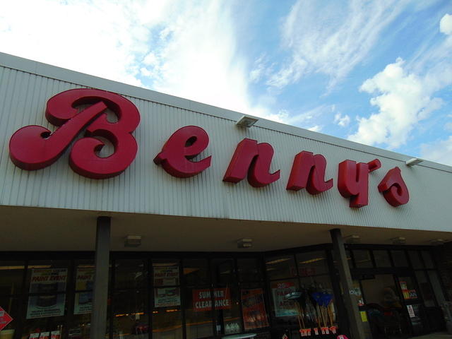 Benny's (South Killingly)